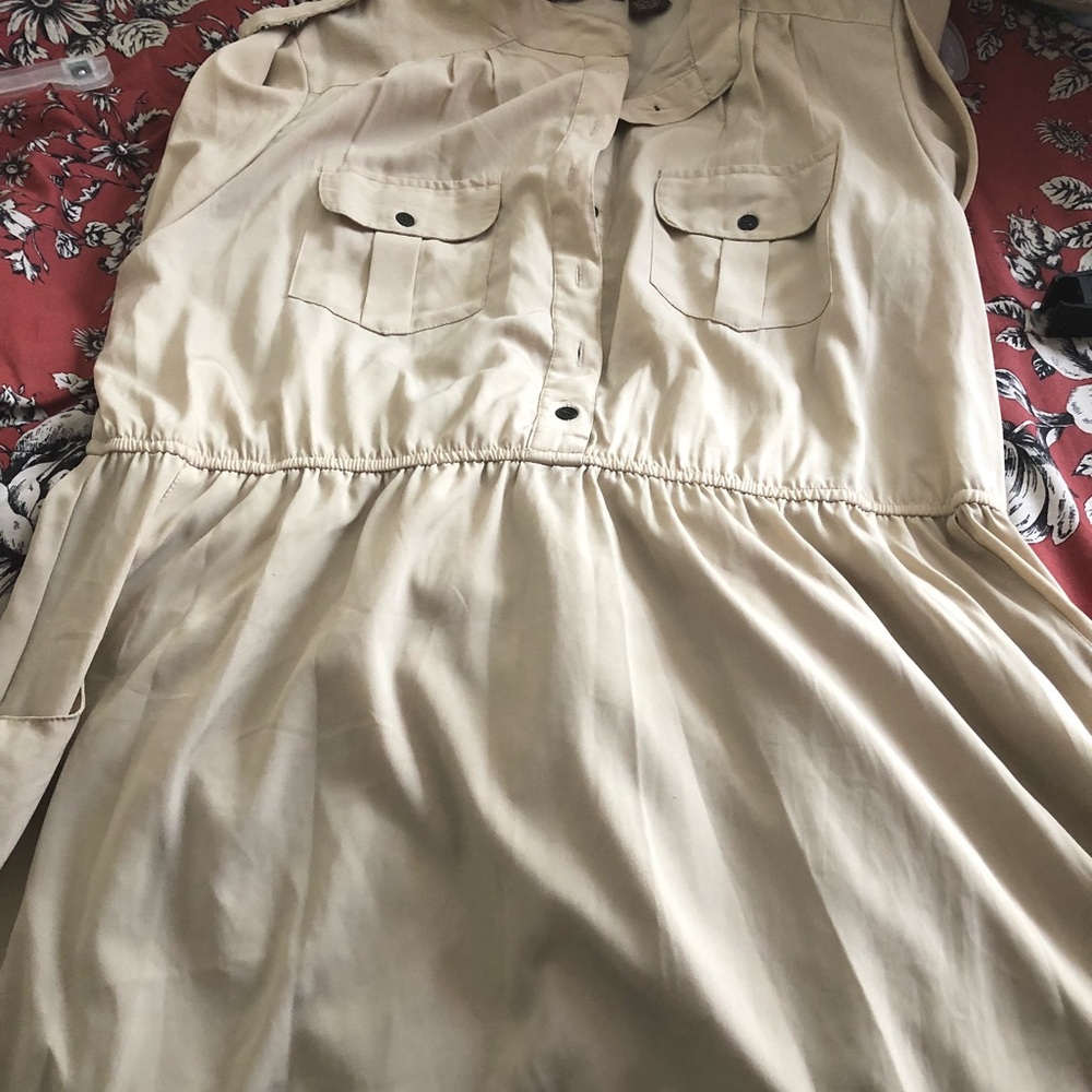 Summer dress with pockets
